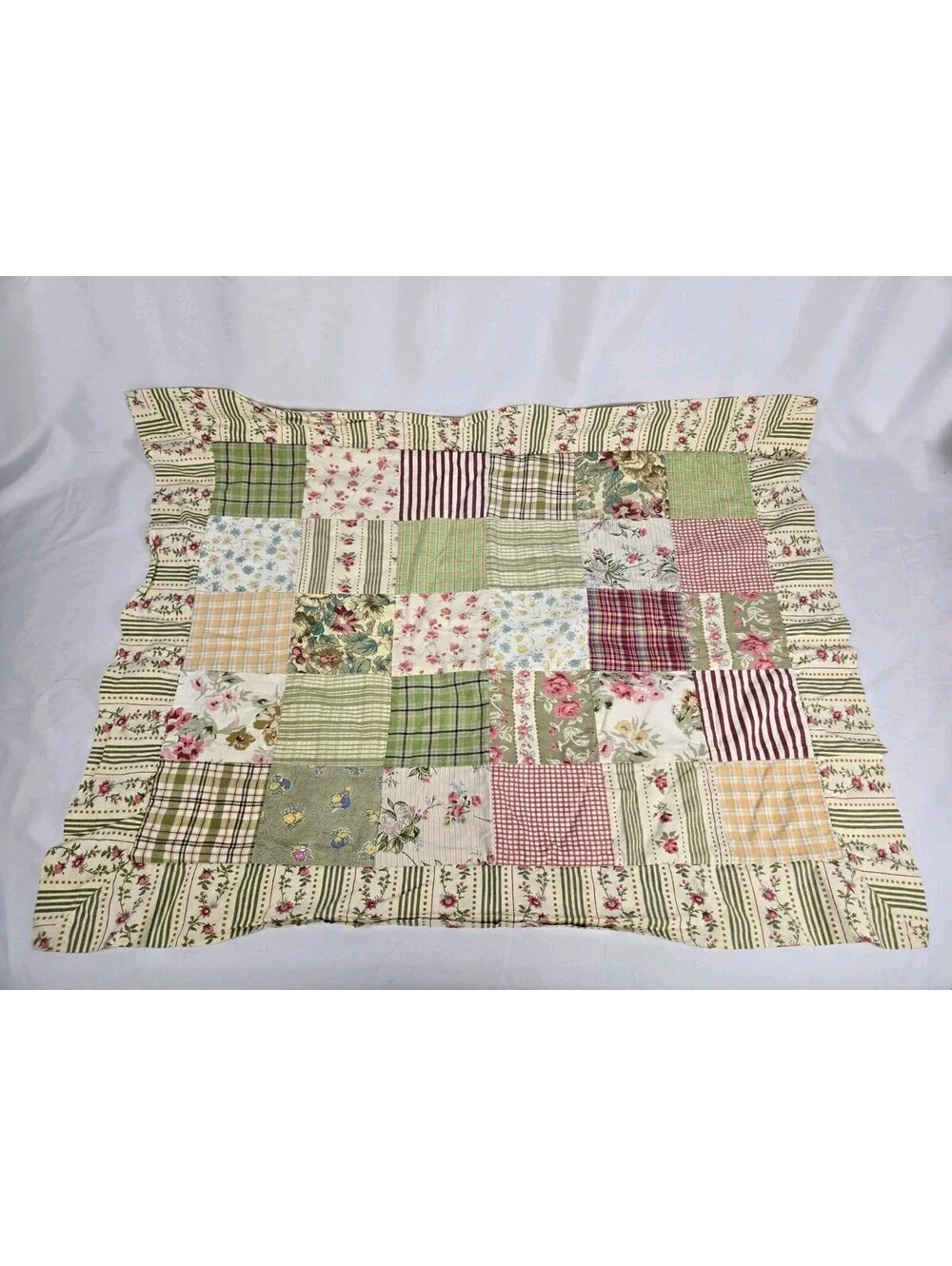 Pottery Barn Quilted Patchwork Pillowcases 25.5 X 33